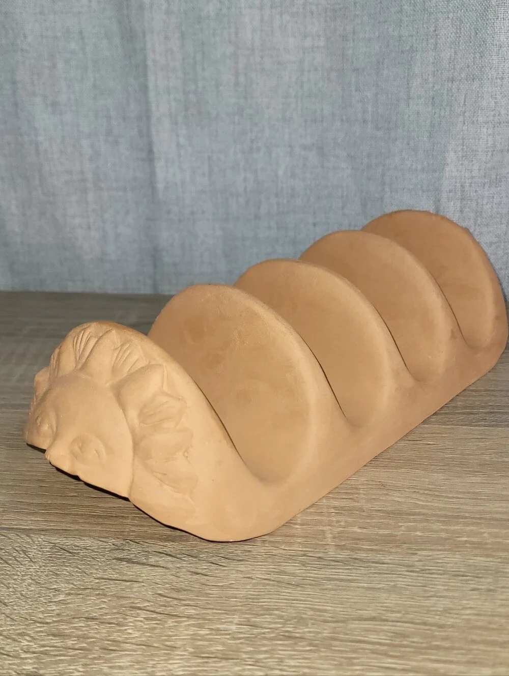 Bentson-West Terracotta Sun Accent Taco Holder Natural Terra Cotta Vintage
